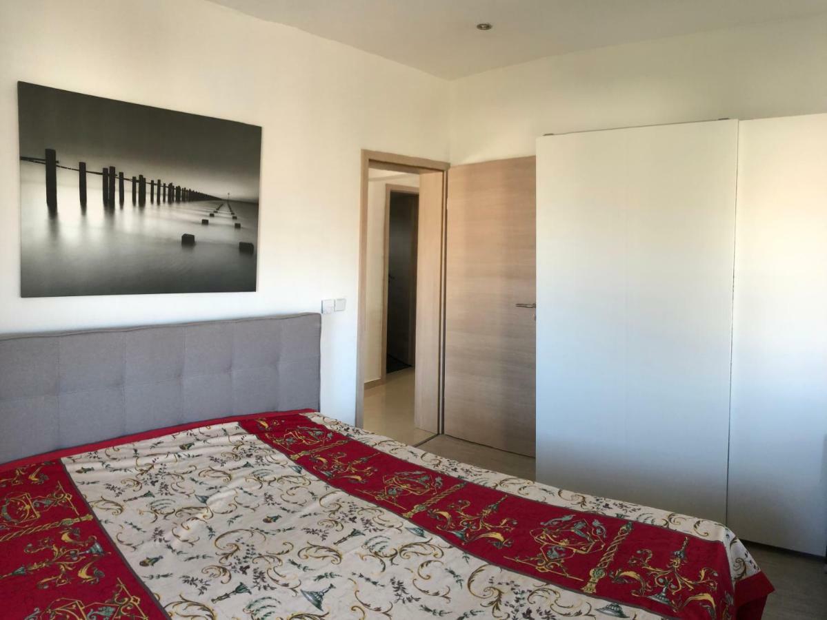 Villa Antunovic Malinska Exteriör bild